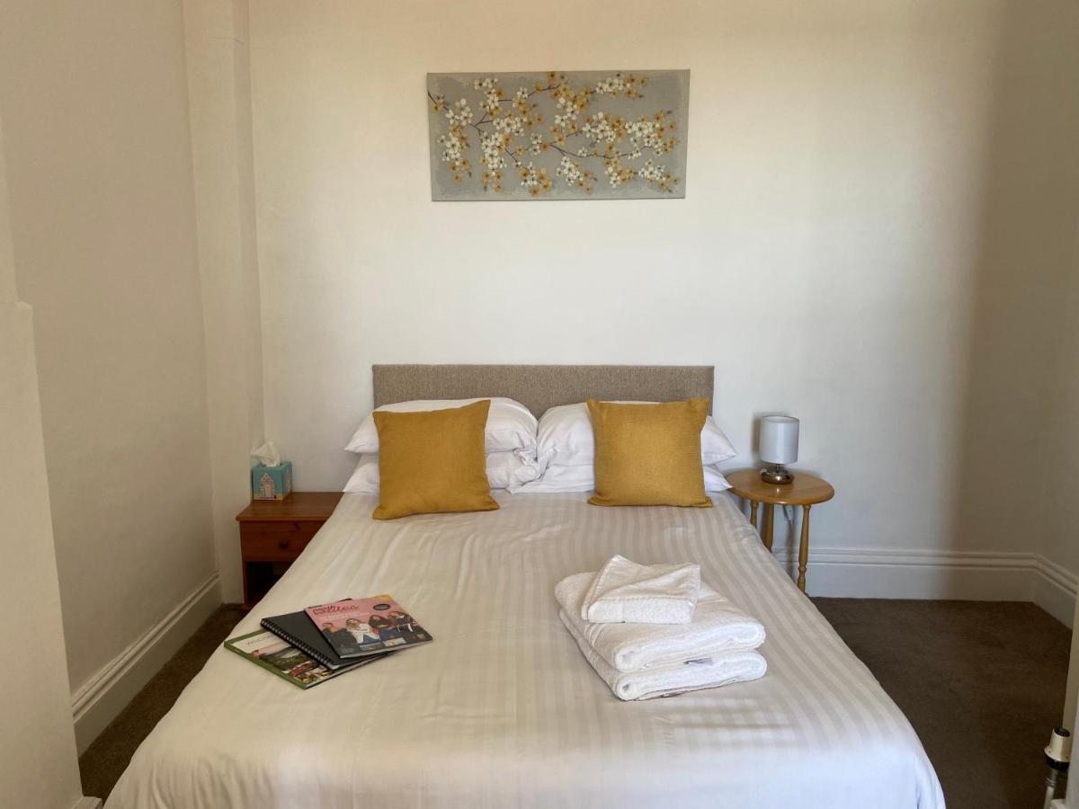 Hotel The Shelbourne (Adults Only) Llandudno Esterno foto