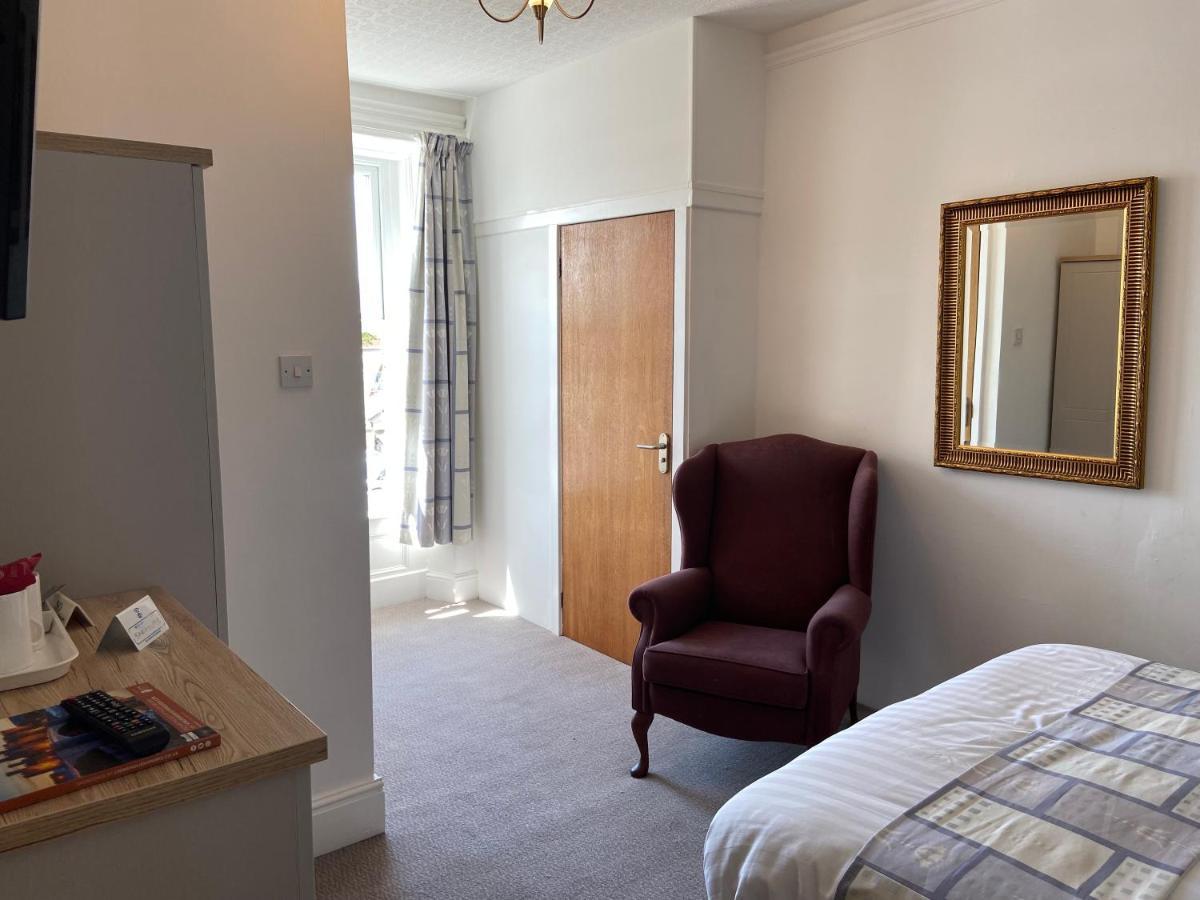 Hotel The Shelbourne (Adults Only) Llandudno Esterno foto