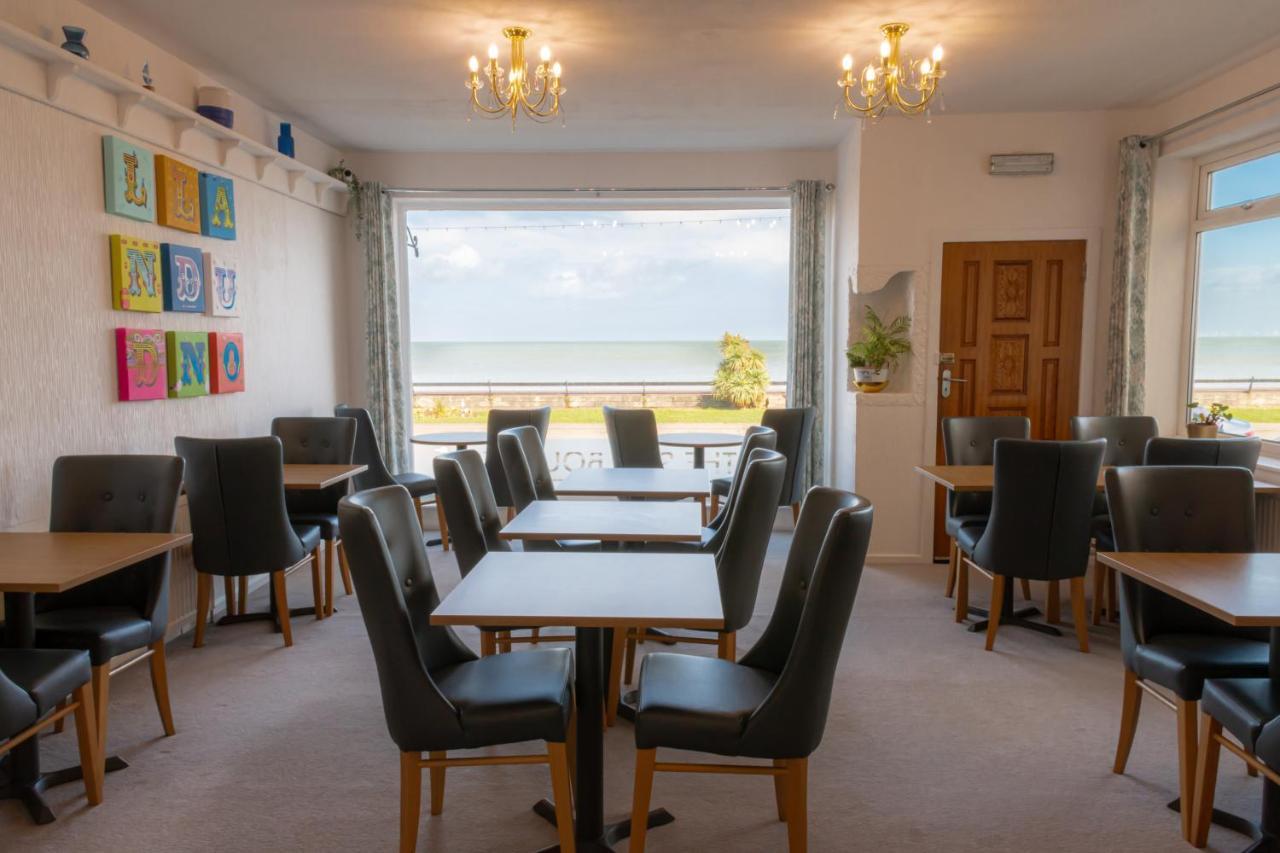 Hotel The Shelbourne (Adults Only) Llandudno Esterno foto