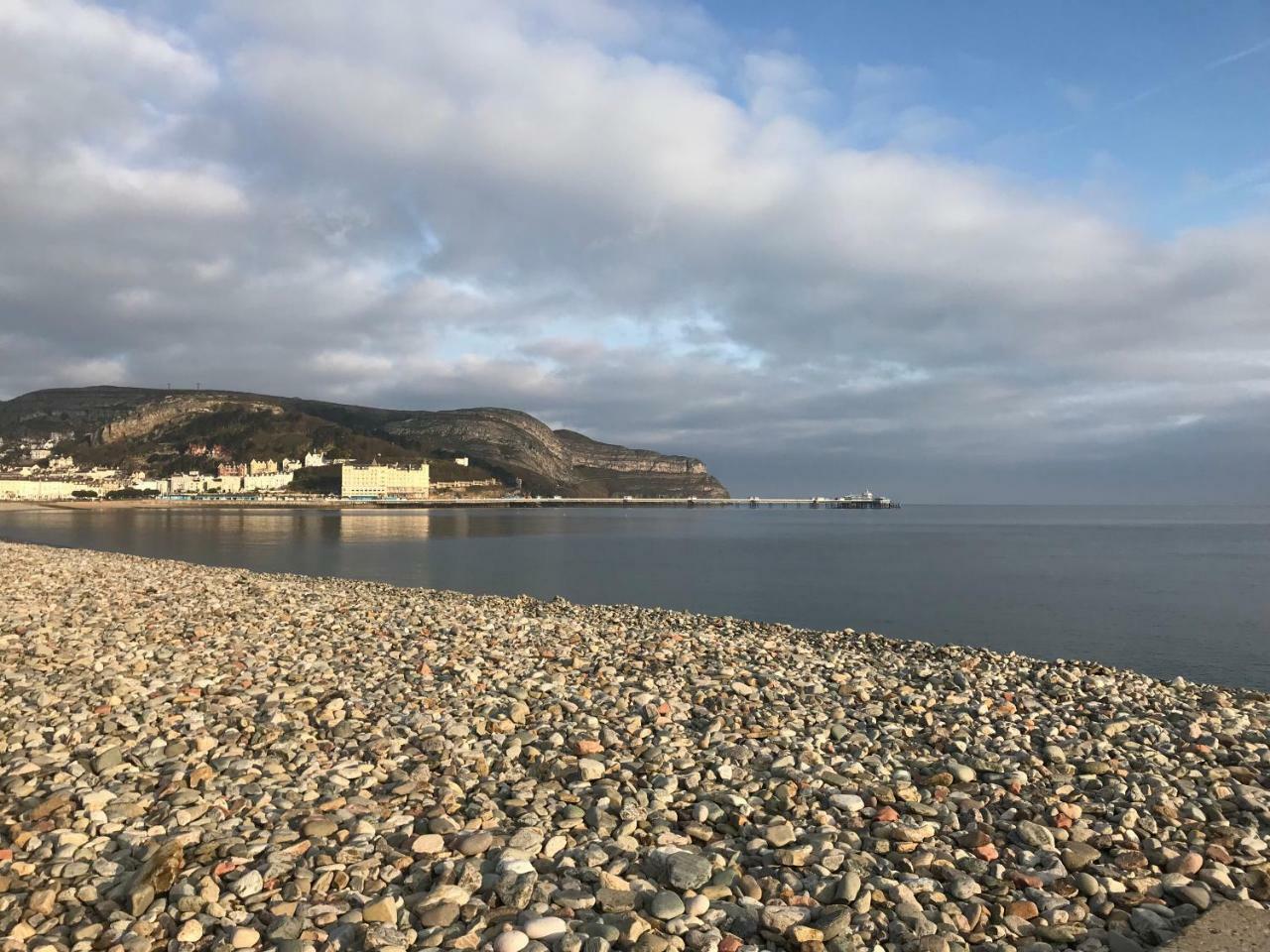 Hotel The Shelbourne (Adults Only) Llandudno Esterno foto